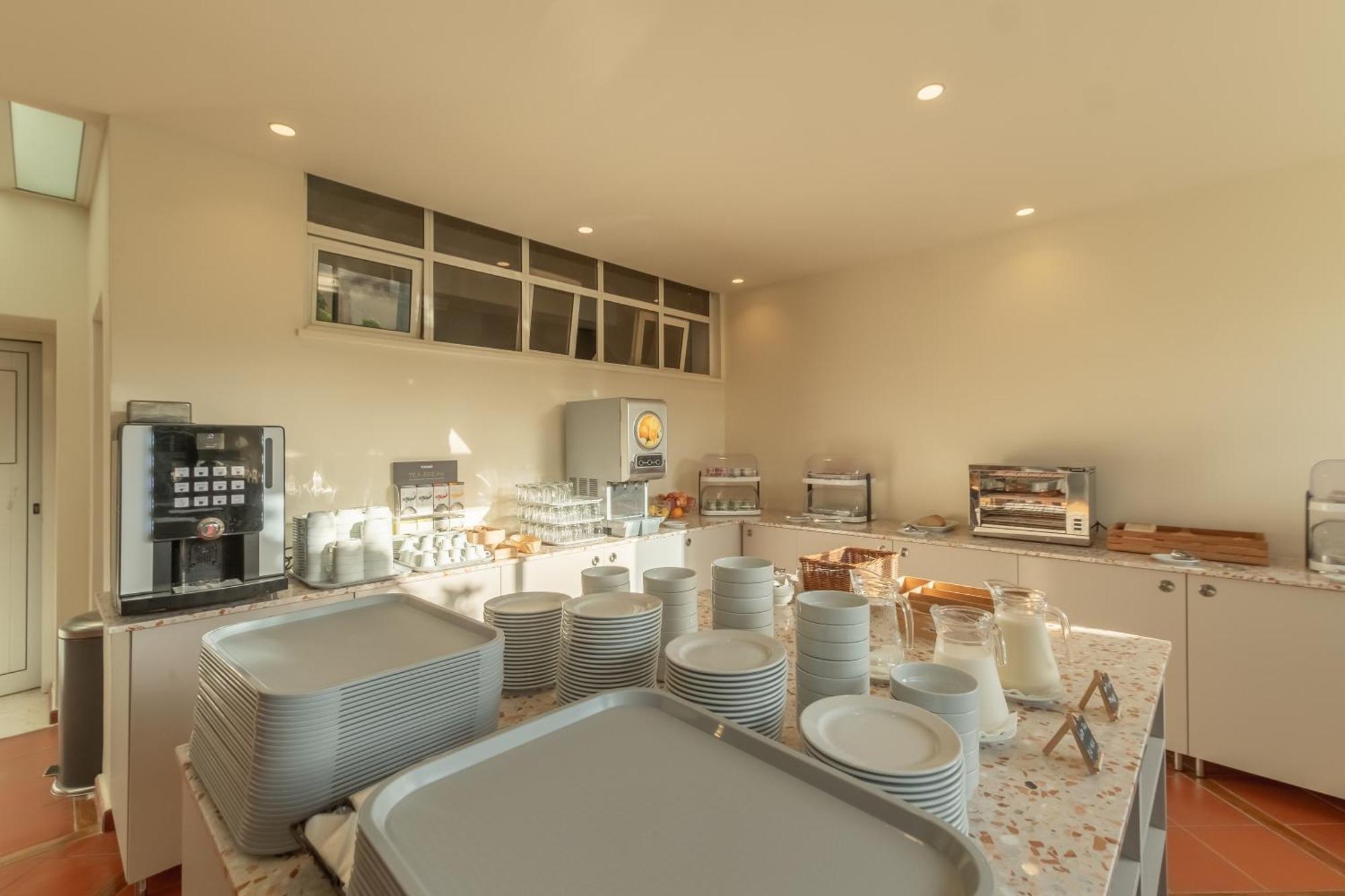 Wot Lagos Montemar Exterior foto